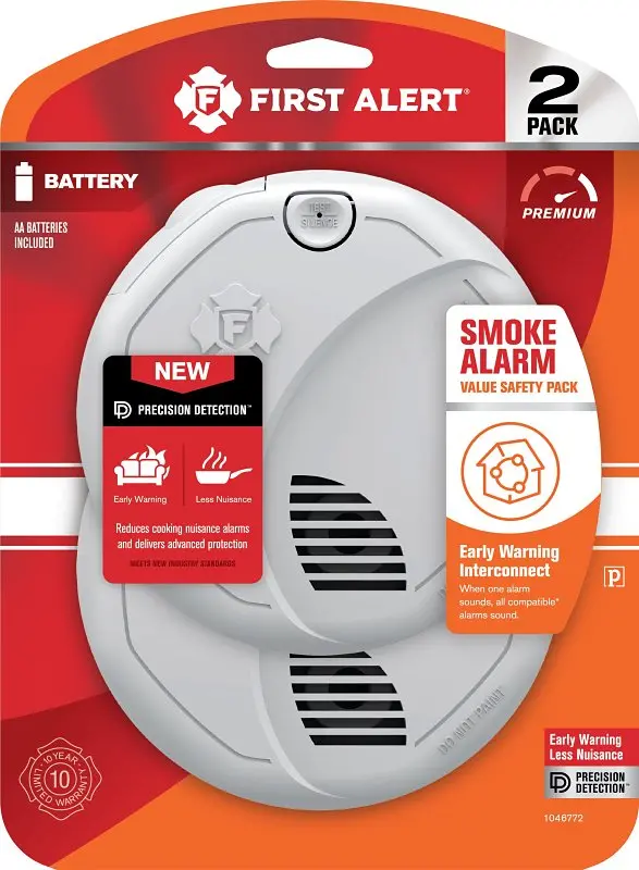 First Alert Voice-Enabled Photoelectric Smoke Detector – Battery-Powered Alarm With Spoken Alerts 1