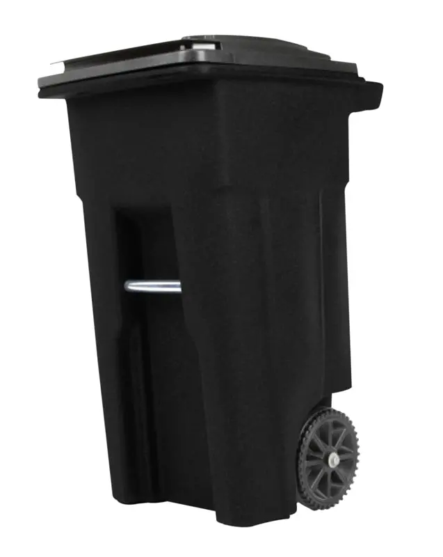 Toter 32-Gallon Black Polyethylene Trash Can With Secure Lid 1