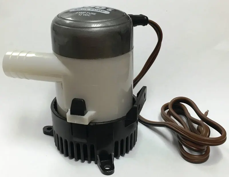 Us Hardware M-009B 12V Marine Bilge Pump – 310 Gph Capacity, 3 Ft Max Head, 3/4" Inlet, Compact Submersible Design 1