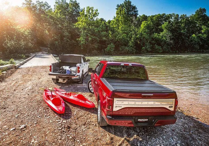 Undercover Flex Tonneau Cover – Compatible With Ram 1500 (2009–2018, 2019–2023 Classic), 2500/3500 (2010–2024), 8' Bed (Fx31005) 1